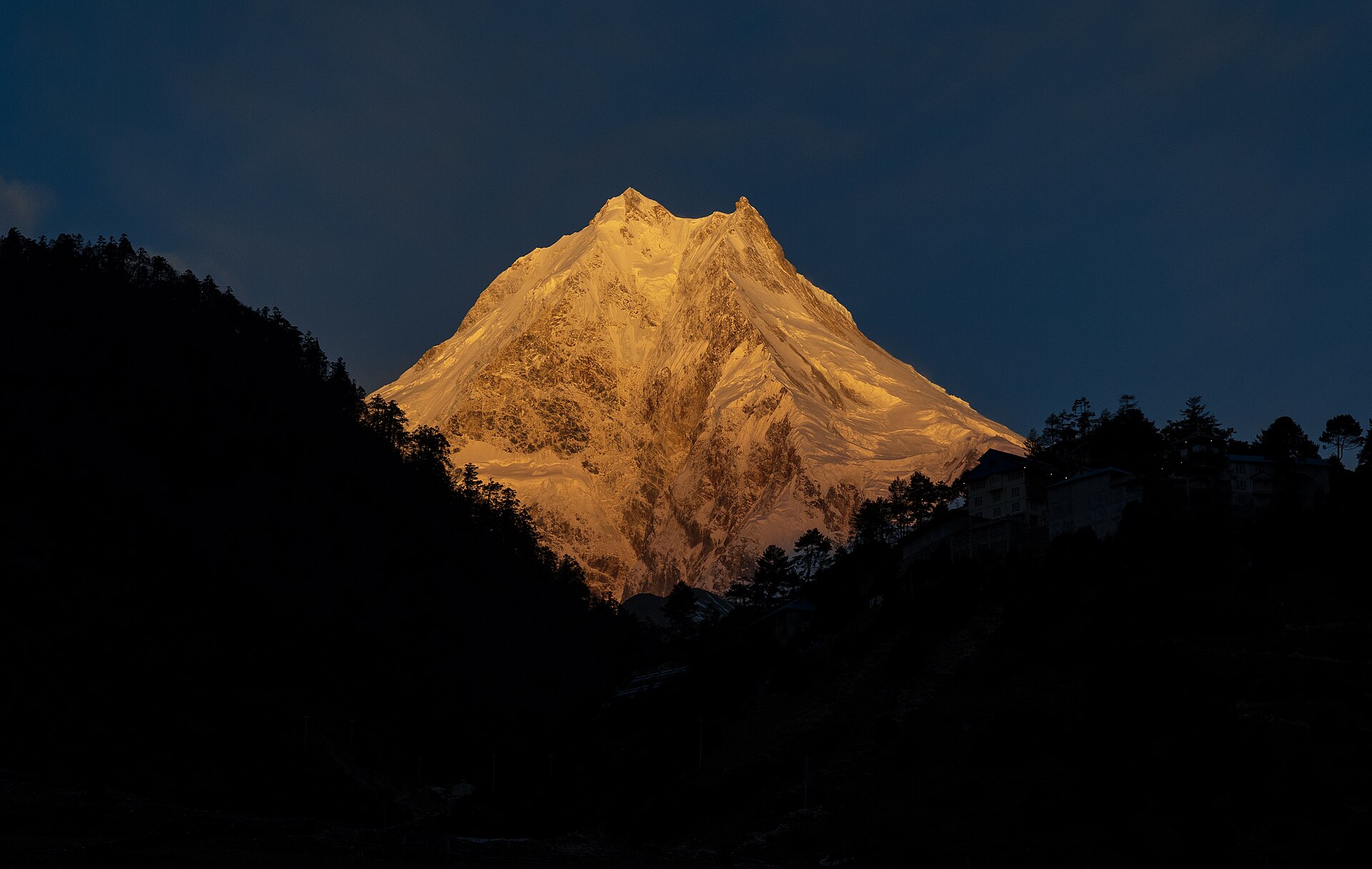 Manaslu Circuit Trek — photo 3